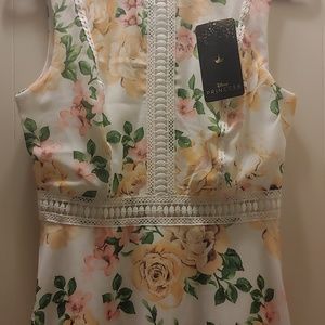 Disney Princess Dress very cute! Add some bling or a cute sweater! ❤